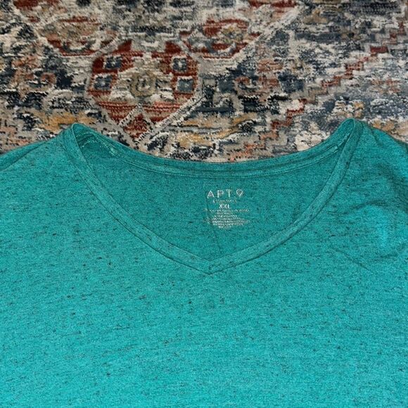 Apt 9 V-neck tee - Picture 2 of 2